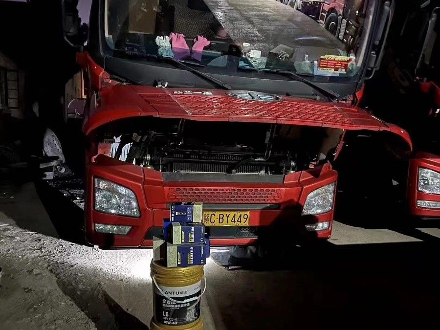 LANTU Truck Lubrication Engine Oil OEM Factory Supply Full Synthetic Diesel Engine Oil SAE 10W-40
